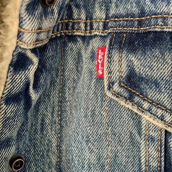 Levi’sStrauss & Co Levi jacket - Picture 2 of 7